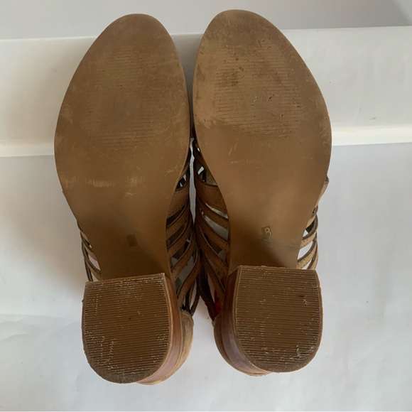 STEVE MADDEN FRENCHY CAGED LEATHER ANKLE BOOTS BOOTIES IN STONE/TAUPE EUC Sz 8 - Picture 5 of 9